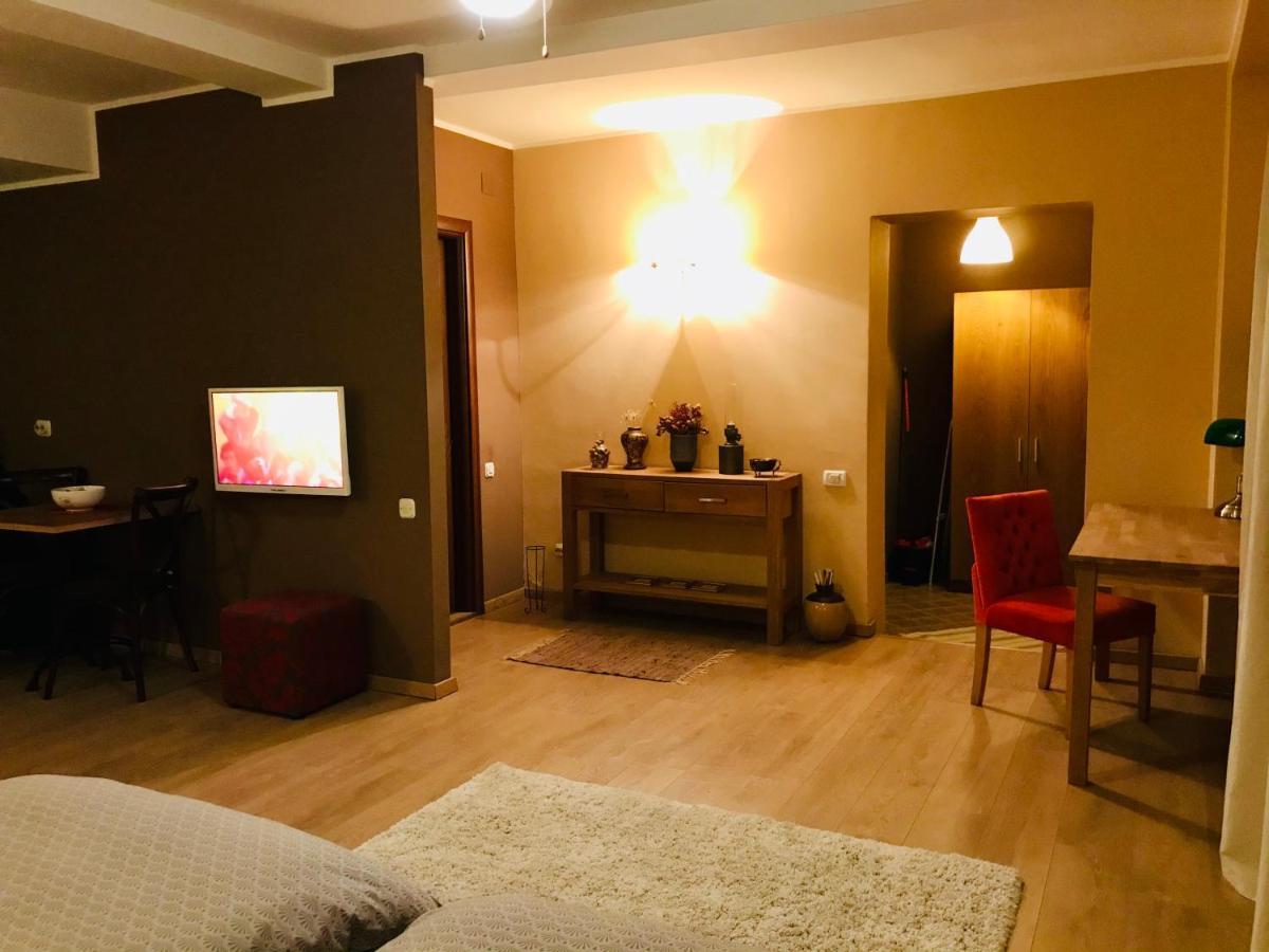 Vnvp Amber Appartement Štip Buitenkant foto